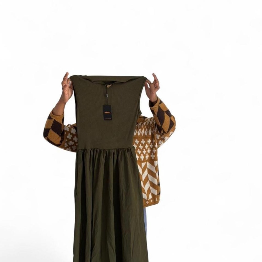 Miusol khaki green dress with pockets Size XL